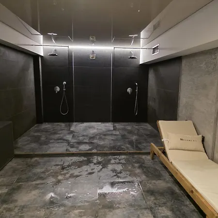 Lyra Prestige Hill *