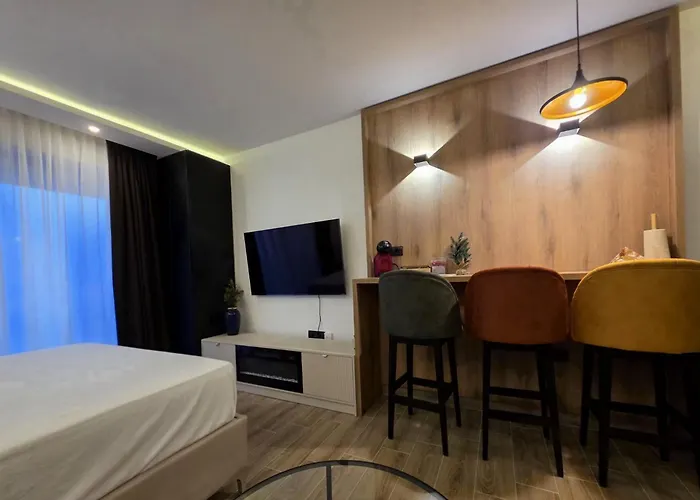 Lyra Prestige Hill *